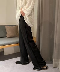 サテンラインパンツ