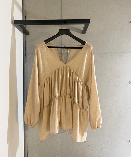 シフォンチュニック
