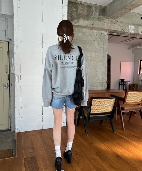 SILENCE ロゴスウェットトップス