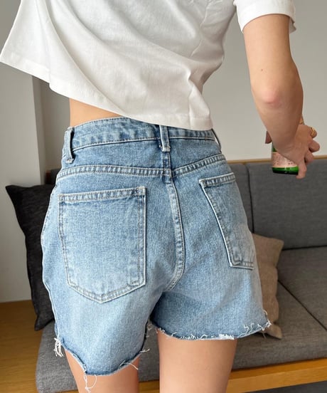 カットオフデニムショートパンツ