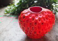 ストロベリー フラワーベース 【Mサイズ】