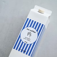 ご自宅用アイスコーヒー４本入り 無糖1000mlストレートタイプ×４本入り