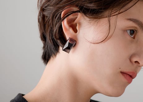 CHAMFER  LONG  EARRING / PIERCE