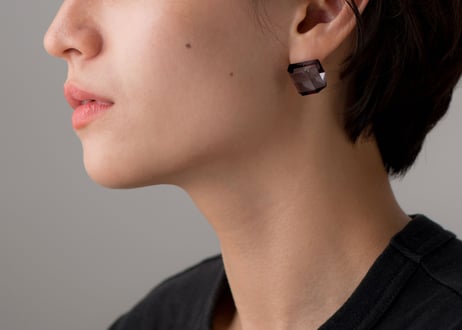 CHAMFER SHORT  EARRINGS / PIERCE