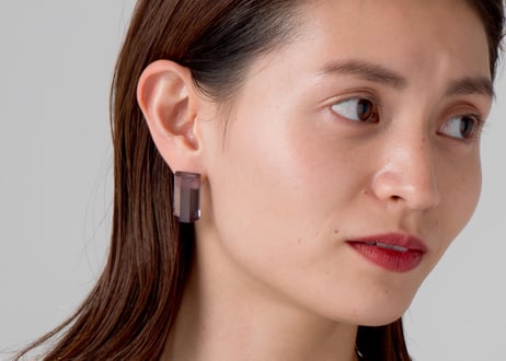 HALF EARRING / PIERCE