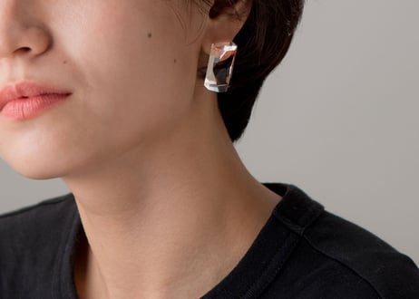 CHAMFER  LONG  EARRING / PIERCE