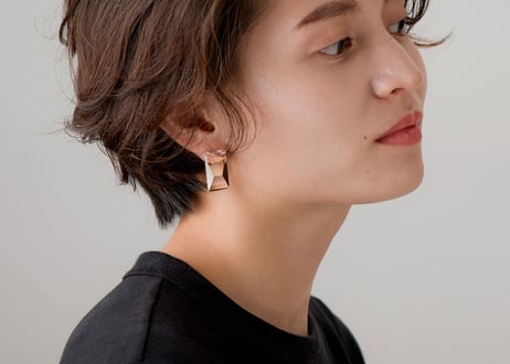 CHAMFER  LONG  EARRING / PIERCE