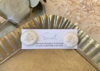 まるまる刺繍イヤリング(ホワイト)