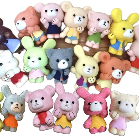 【ふんわり羊毛フェルトチャーム】うさぎ くま ねこ