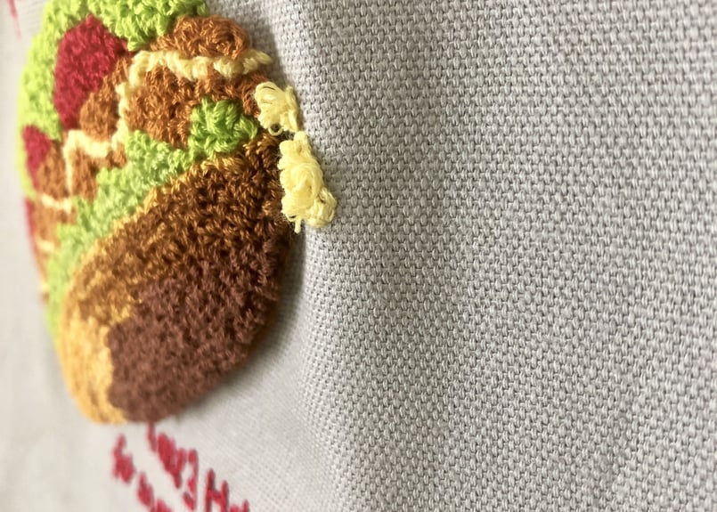 ジッパー付き大きめキャンバストート/ホットドッグ刺繍GR | L.A.Vida