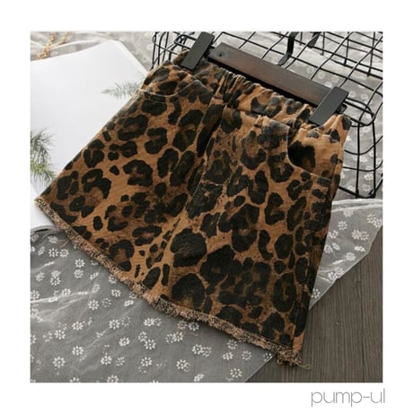 「 ヒョウ柄デニムスカート 」