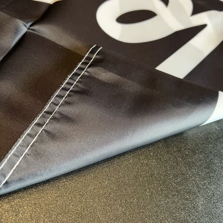 OnFleekフラッグ（150cm✕240cm）