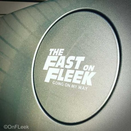 THE FAST ON FLEEK カッティングステッカー（SMALL）