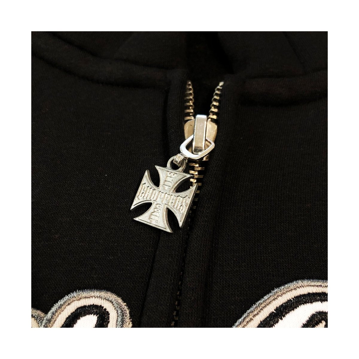 在庫限り】WCC BALL ZIP HOODY - BLACK | On Fleek