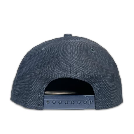 【WBC優勝記念モデル】OnFleek CAP（NEWERA DEEP NAVY）