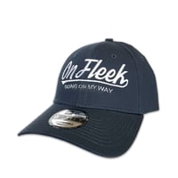 OnFleek CAP（NEWERA 9FORTY NAVY）