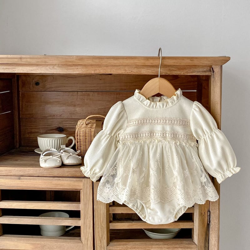 即納〕waffle lace rompers | N O C C U s e l e c t