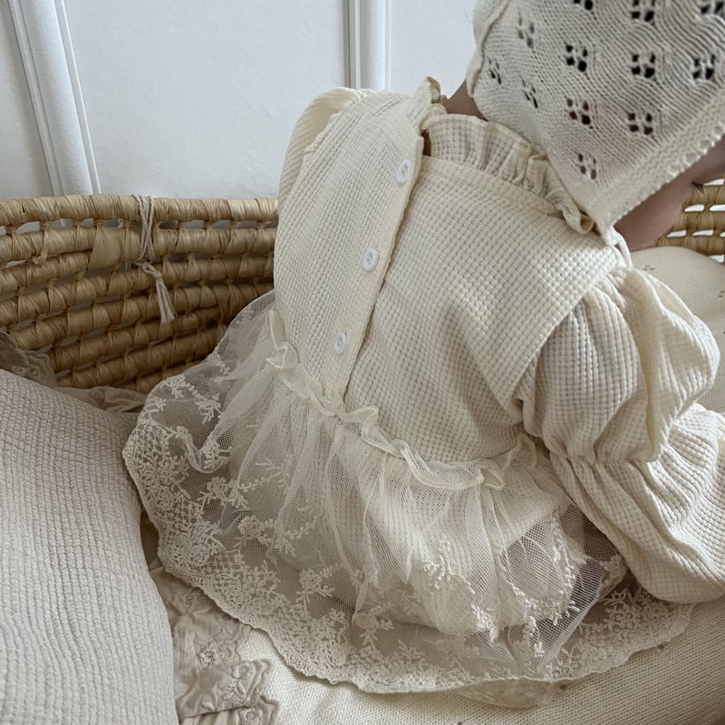マミング様　 SOFT LACE FLOWER ROMPERS M 新品 即納〕waffle lace rompers | N O C C U s e l e c t