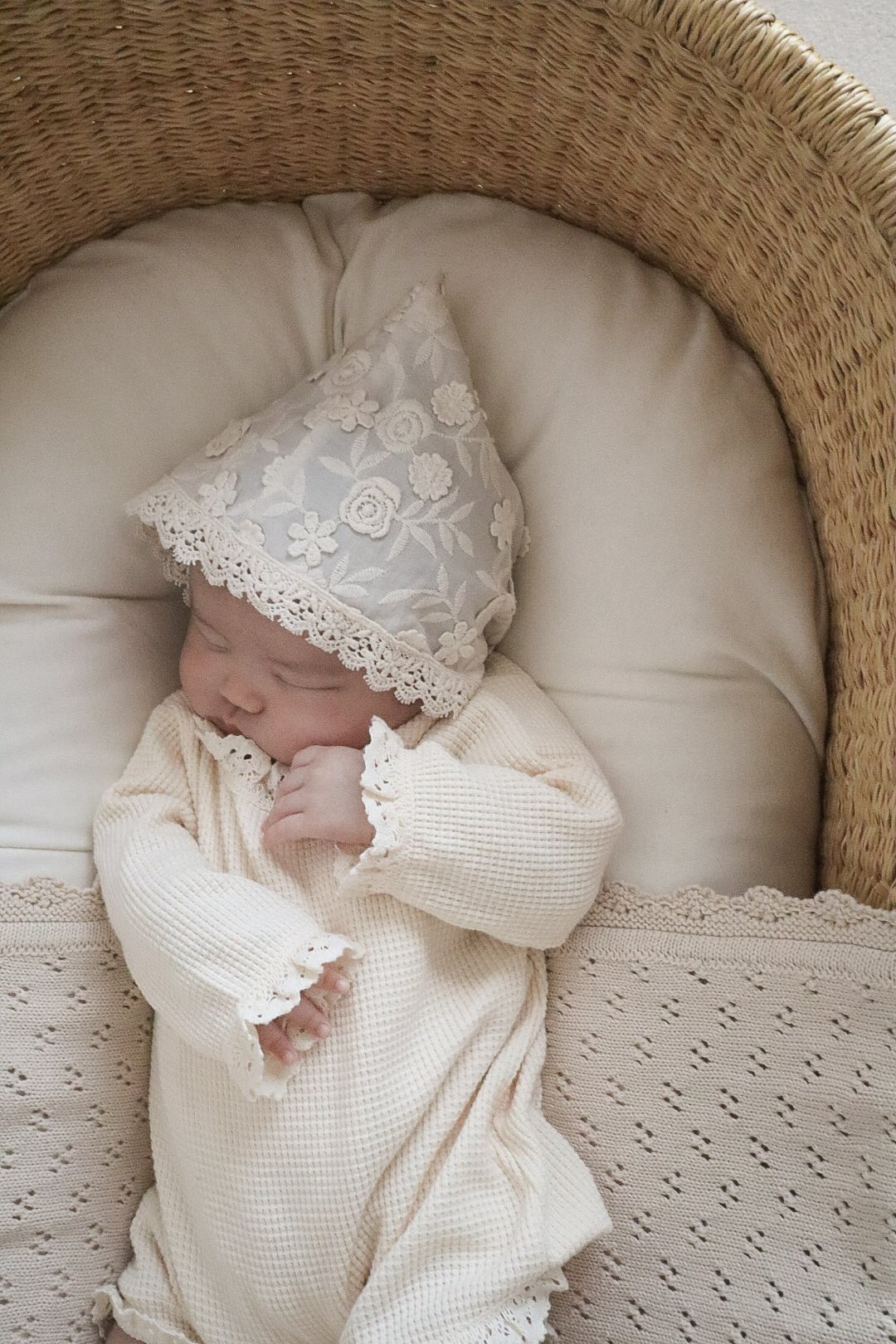 即納〕original Flora embroidery bonnet ボンネット | N
