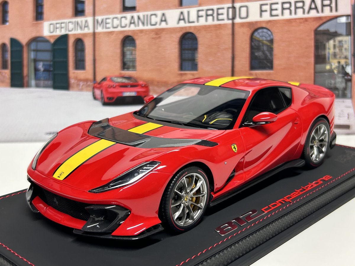 BBR 1/18 Ferrari 812 Competizione Rosso corsa フ