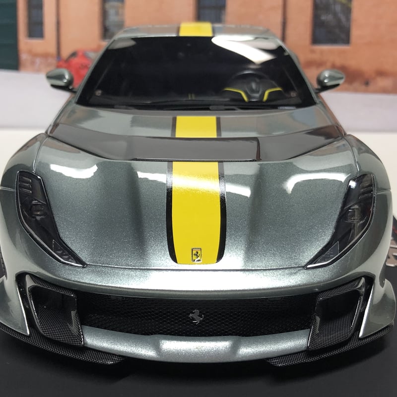 1/18 BBR Ferrari 812 Competizione Grigio coburn