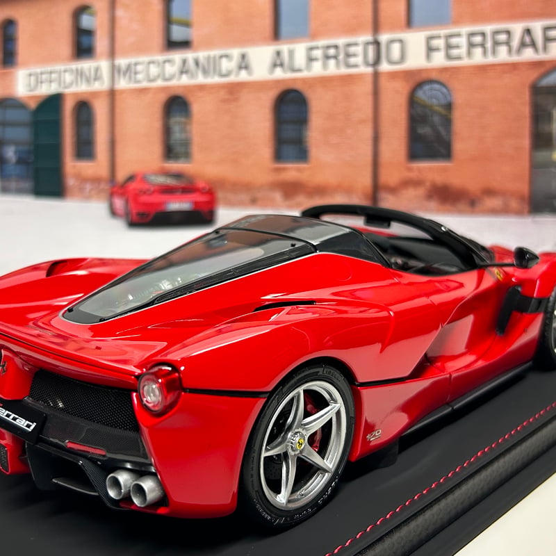 BBR 1/18 Ferrari La Ferrari Aperta Rosso corsa