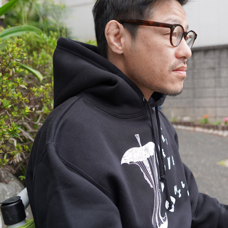 パーカー 黒 | ochimizuyousuke's STORE パーカー 黒 | ochimizuyousuke's STORE