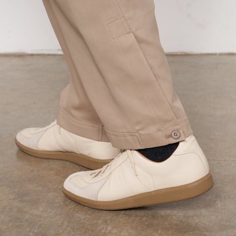 REPRODUCTION OF FOUND（リプロダクションオブファウンド） / German Military Trainer