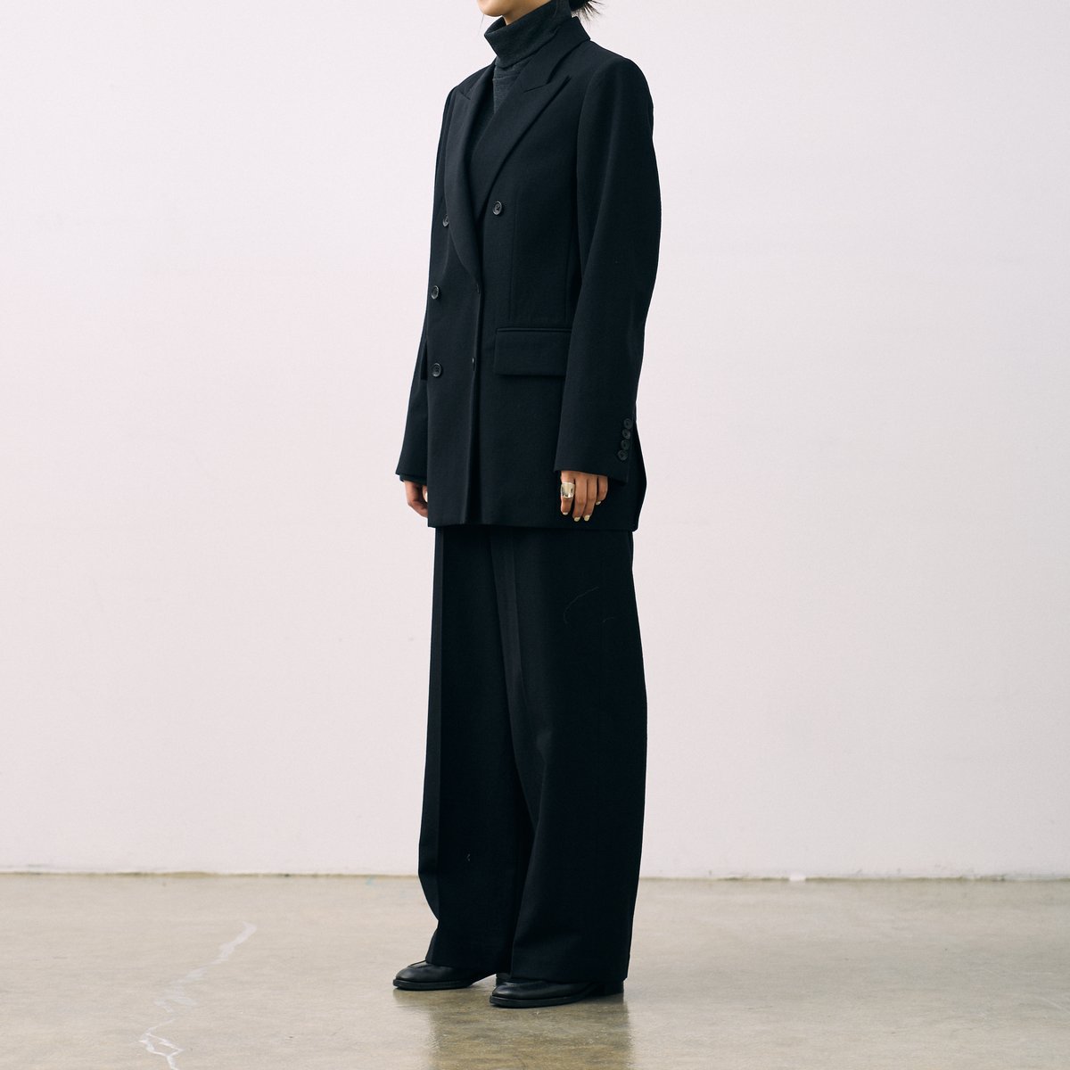 【blurhms】Wool Gabardine Trousers fit=scale-down,w=1200