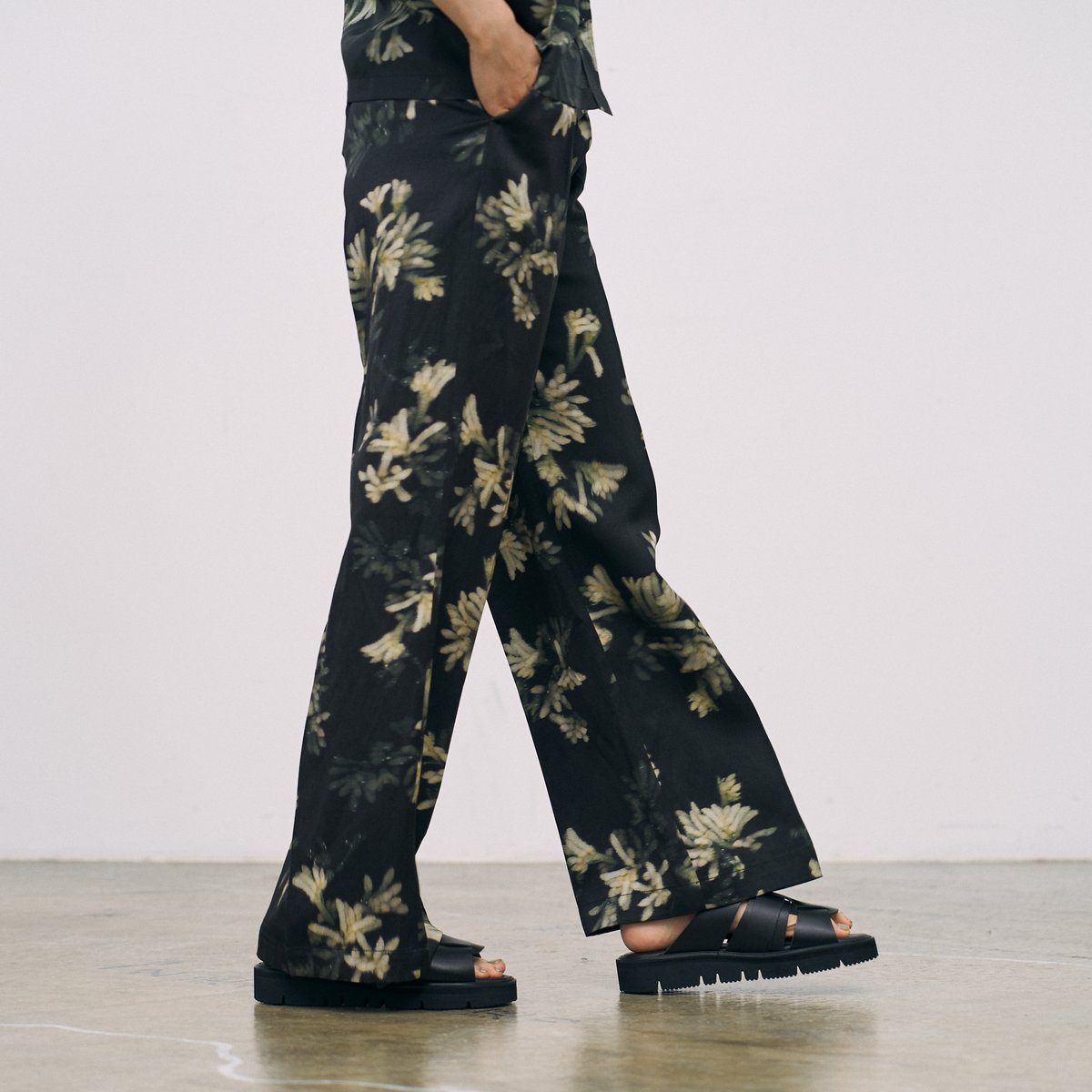 【未使用品】Christian Wijnants 総柄パンツ 定価68,200円 Christian Wijnants(クリスチャン・ワイナンツ) / Elastic Wais