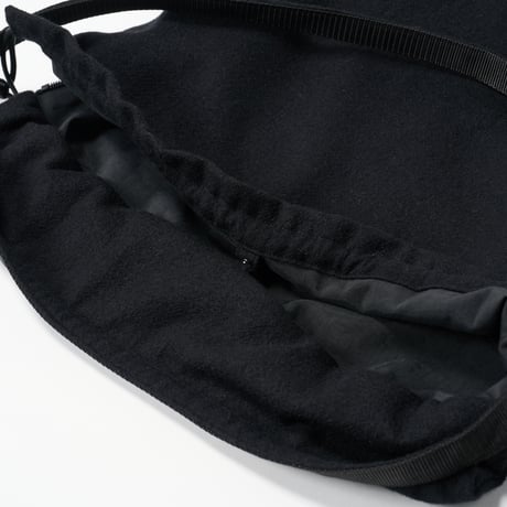 ERA. (イーラ) / Shukuju Wool Big Red Cross Apron Bag