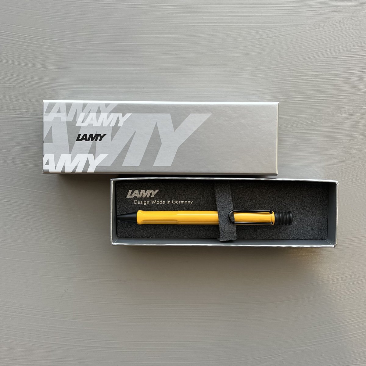 LAMY サファリ ボールペン イエロー 黒クリップ | bungbow STORE