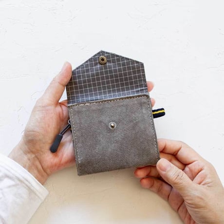 minimum wallet lotus gray