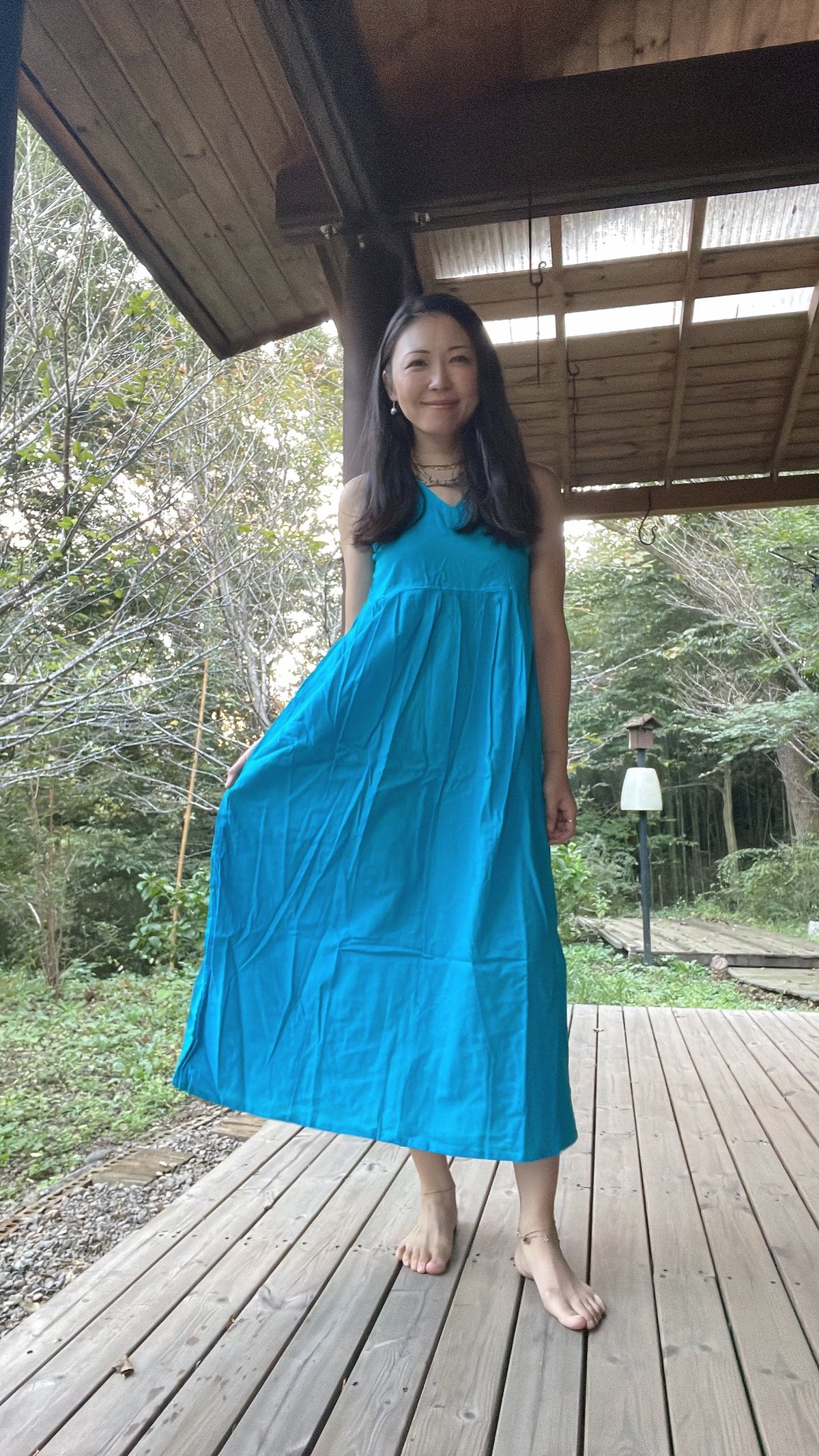 天然染めカディインドコットンのワンピース ブルー | MANGALA ARATI