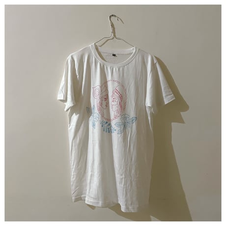 ラーダークリシュナTシャツ