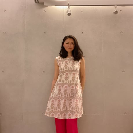 オーガニックコットン＆ブロックプリントのノースリーブクルティ桃花