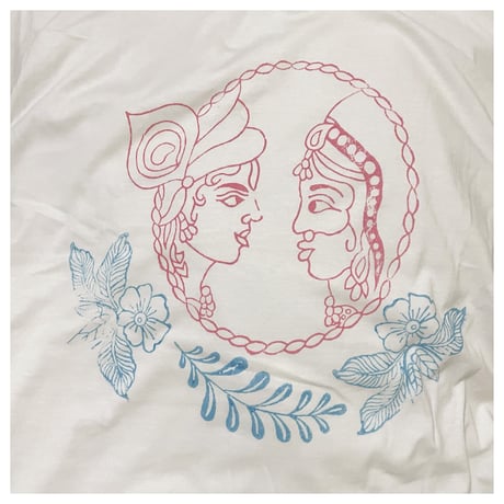ラーダークリシュナTシャツ