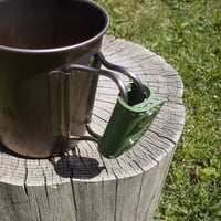 本革 スノーピーク(snow peak)  チタンシングルマグ 450ml,600ml用 ハンドルカバー ライトグリーンxベージュ ヌメ革