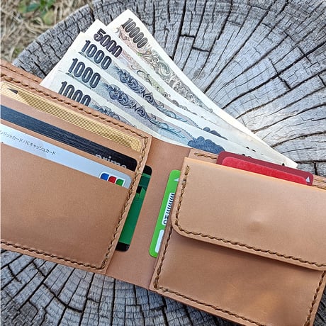 本革 二つ折り財布 ウォレットロープ用ハトメ穴付き ヌメ革 Bi-fold wallet