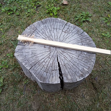 焚き付け用 ひのき 薪(約5.4kg) 約305x20～23mm 箱80サイズ フェザースティック 護摩木