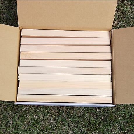 焚き付け用 ひのき 薪(約5.4kg) 約305x20～23mm 箱80サイズ フェザースティック 護摩木