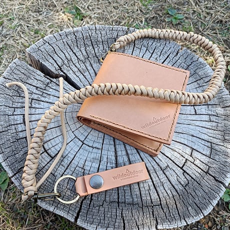 本革 二つ折り財布 ウォレットロープ用ハトメ穴付き ヌメ革 Bi-fold wallet