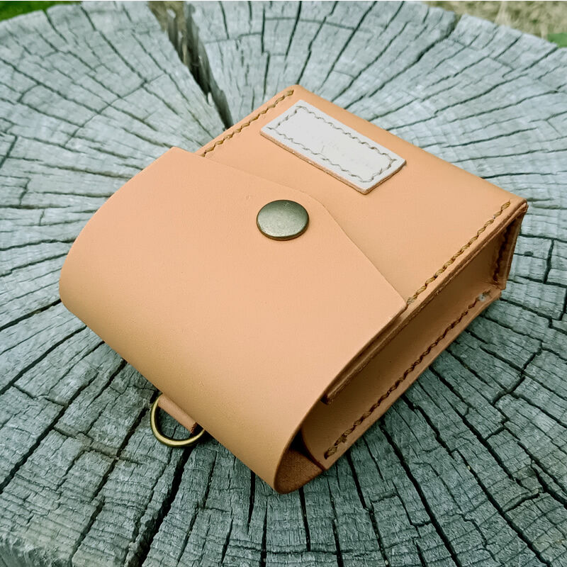 Dカン&ベルトループ付き 本革ポーチ ウェストポーチ タバコケース ヌメ