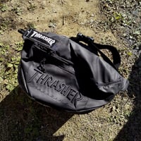 【THRASHER】スラッシャー Coating Big Waist Bag THR-149 BKBK ビッグウエストバッグ ボディバッグ