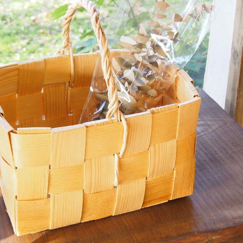 エストニアのモミの木バスケット | kirinBASKET エストニアのモミの木バスケット | kirinBASKET