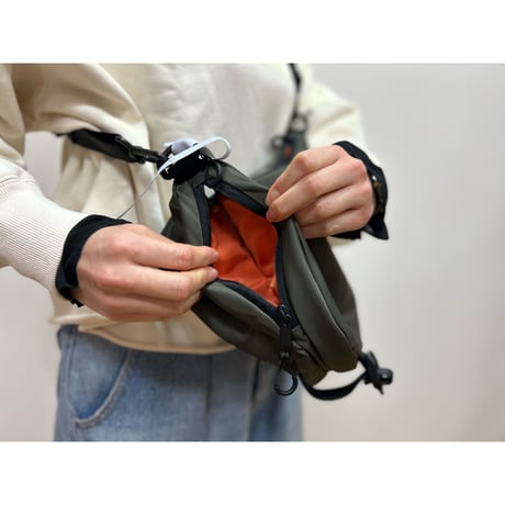 AMPER ジップ ショルダーバッグ