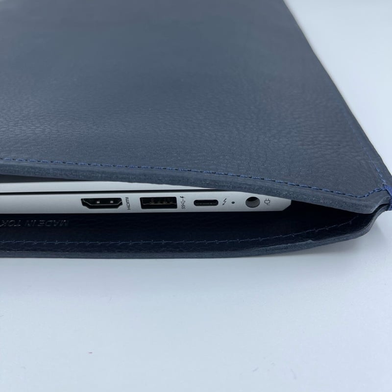 理科大オリジナル本革ノートPCケース | TUS ONLINE STORE