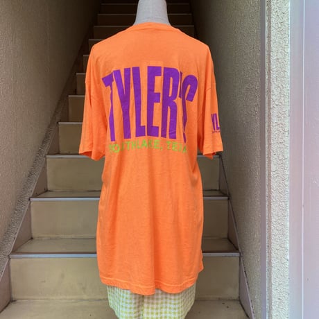TYLER’S NEON Tシャツ