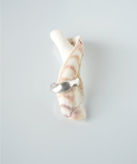 wavy earcuff