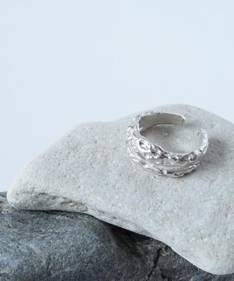 overlap earcuff